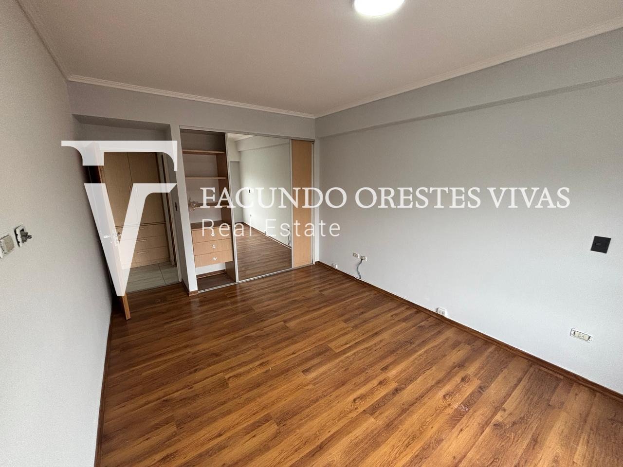 VENTA- DEPARTAMENTO – DOS AMBIENTES – BALCÓN – LINIERS