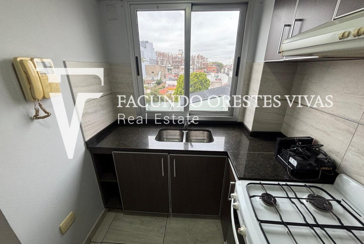 VENTA- DEPARTAMENTO – DOS AMBIENTES – BALCÓN – LINIERS
