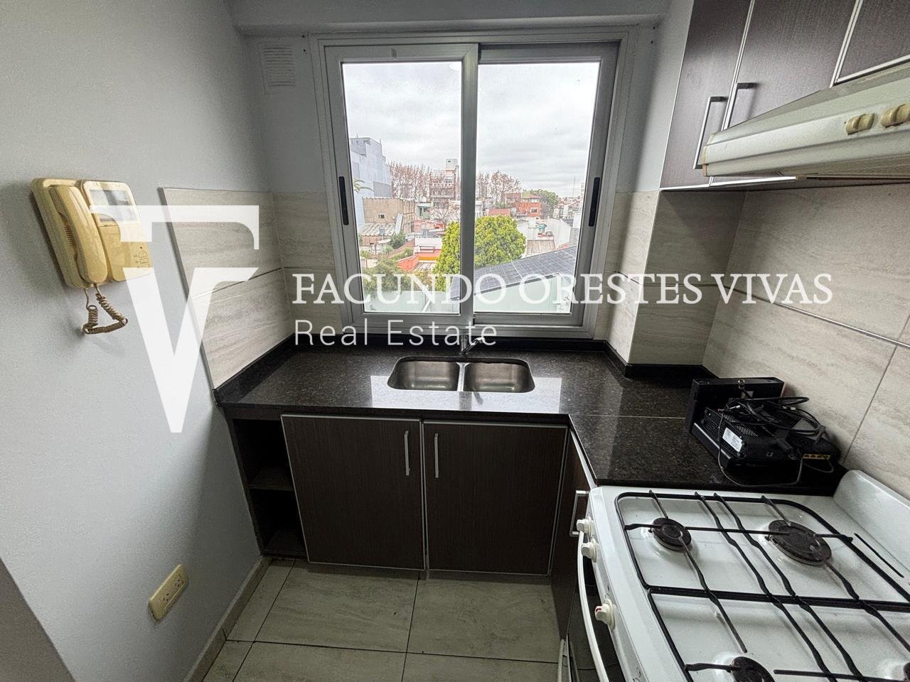 VENTA- DEPARTAMENTO – DOS AMBIENTES – BALCÓN – LINIERS