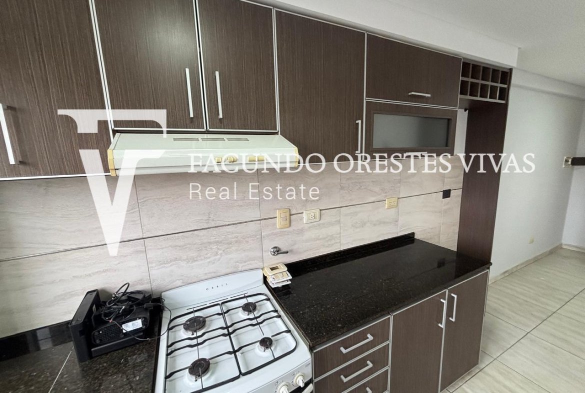 VENTA- DEPARTAMENTO – DOS AMBIENTES – BALCÓN – LINIERS