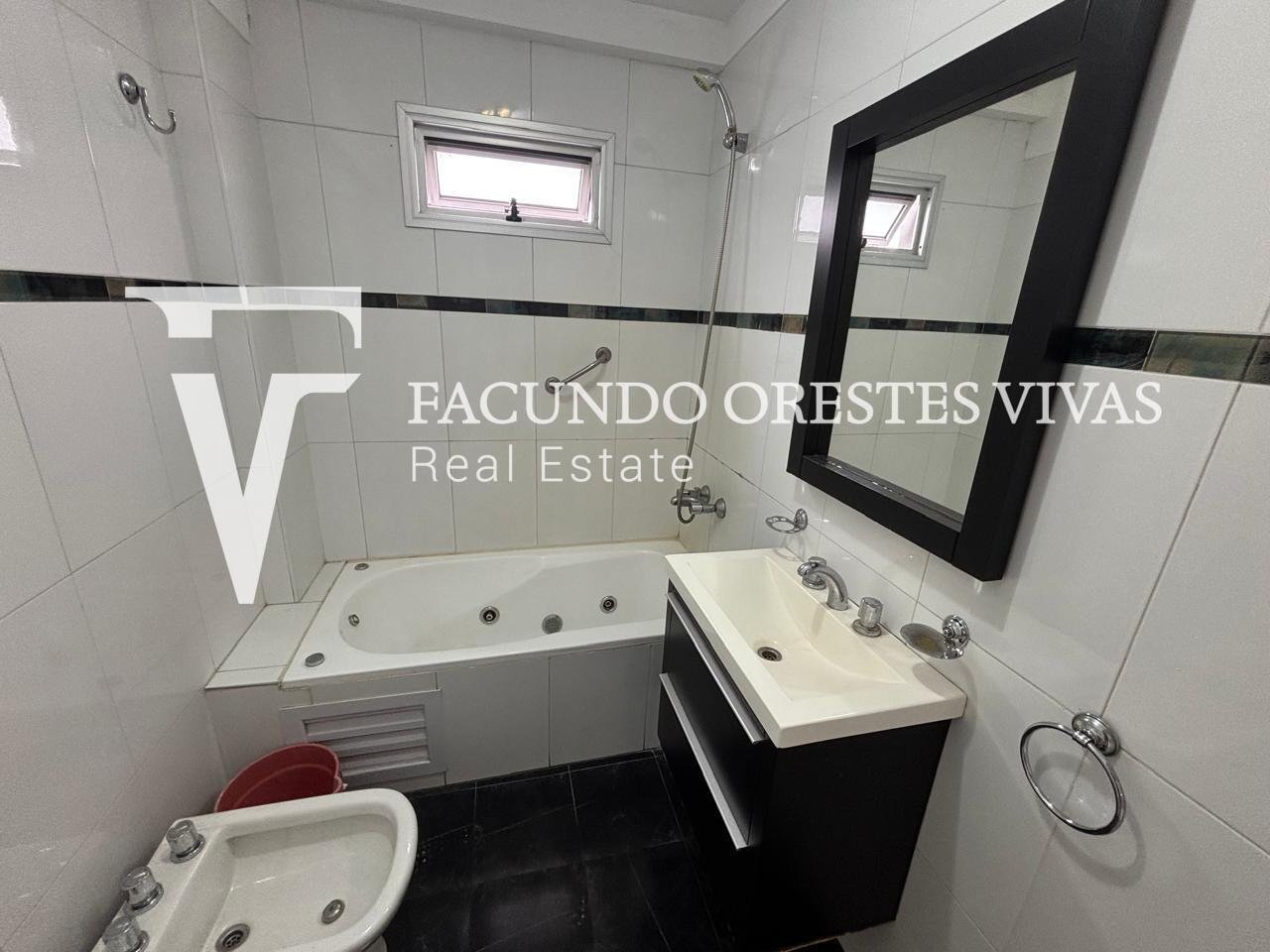 VENTA- DEPARTAMENTO – DOS AMBIENTES – BALCÓN – LINIERS