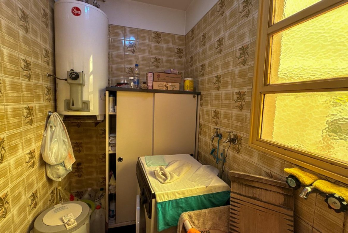 VENTA – CASA EN BOCK – MULTIFAMILIAR – LOTE – TRES Y CUATRO AMBIENTES – JARDÍN – LOMAS DEL MIRADOR