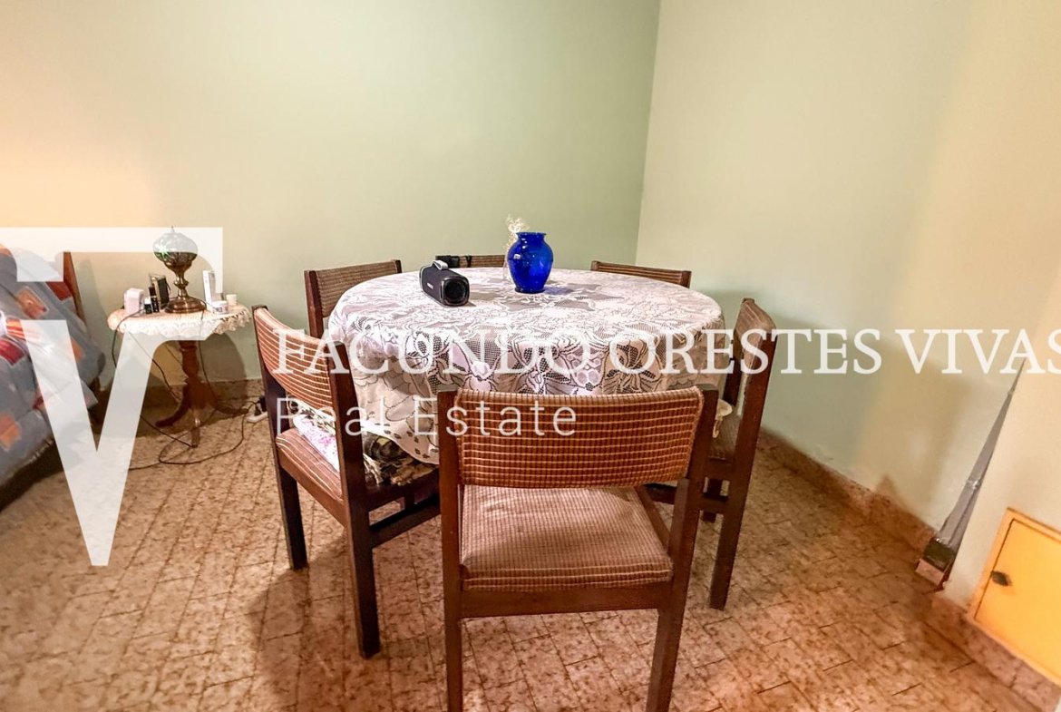 VENTA – CASA EN BLOCK – MULTIFAMILIAR – LOTE – TRES Y CUATRO AMBIENTES – JARDÍN – LOMAS DEL MIRADOR