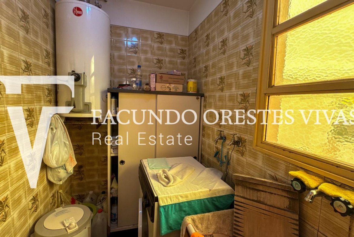 VENTA – CASA EN BLOCK – MULTIFAMILIAR – LOTE – TRES Y CUATRO AMBIENTES – JARDÍN – LOMAS DEL MIRADOR