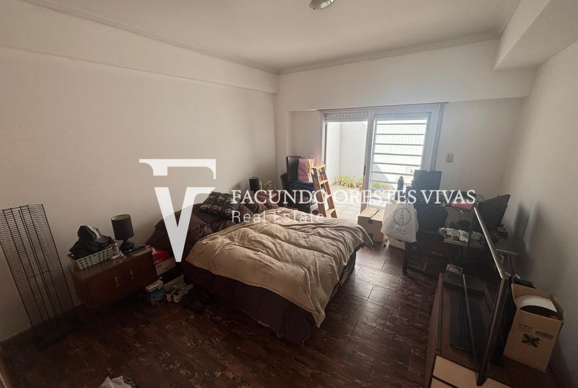 VENTA – DEPARTAMENTO – DOS AMBIENTES – DOS PATIOS – LINIERS