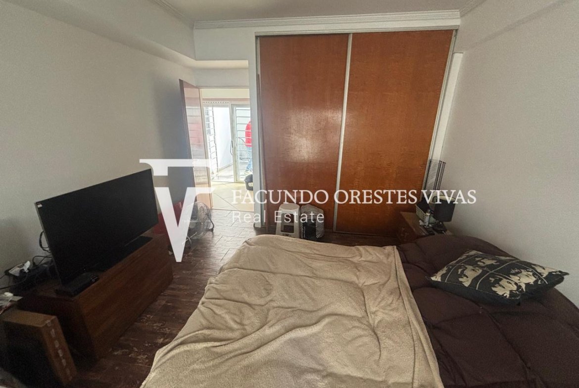 VENTA – DEPARTAMENTO – DOS AMBIENTES – DOS PATIOS – LINIERS