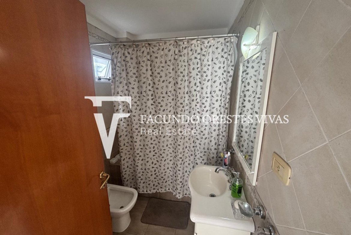 VENTA – DEPARTAMENTO – DOS AMBIENTES – DOS PATIOS – LINIERS