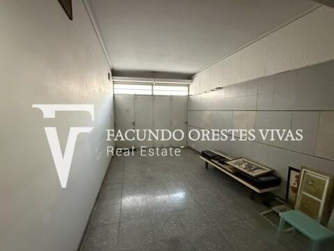 ALQUILER – CASA – LOCAL – IDEAL PARA EMPRENDIMIENTO – CUATRO AMBIENTES – AVENIDA – LINIERS