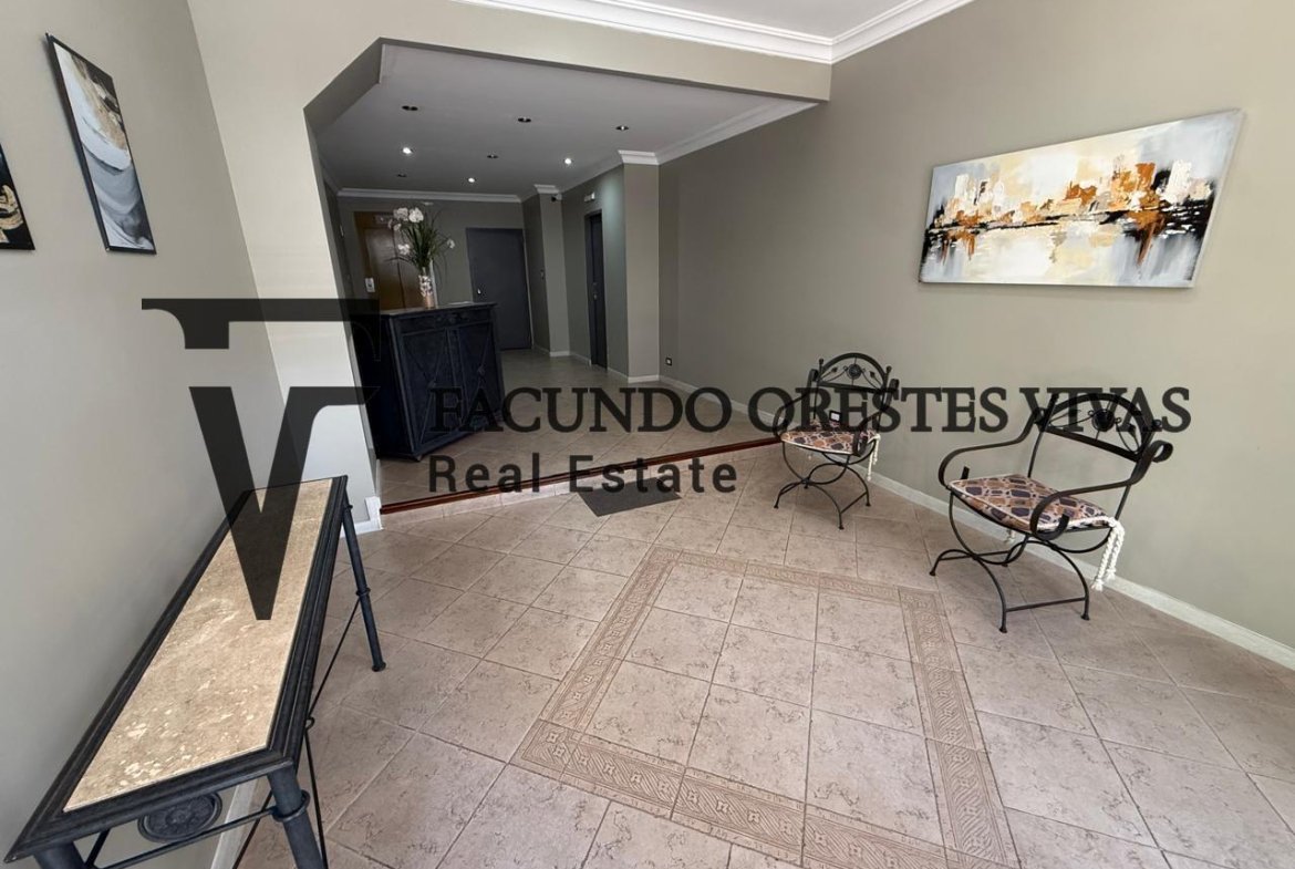 VENTA-DEPARTAMENTO-TRES AMBIENTES-COCHERA-COCHERA DE CORTESÍA-PILETA-LINIERS