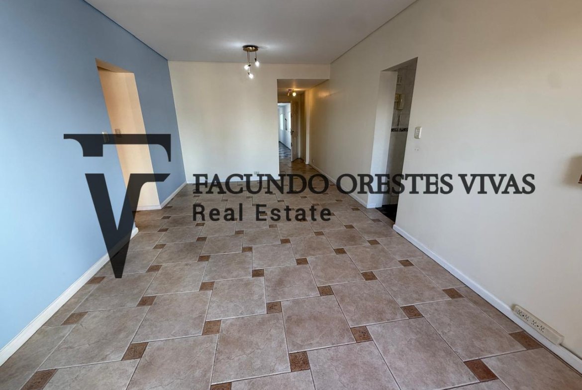 VENTA-DEPARTAMENTO-TRES AMBIENTES-COCHERA-COCHERA DE CORTESÍA-PILETA-LINIERS