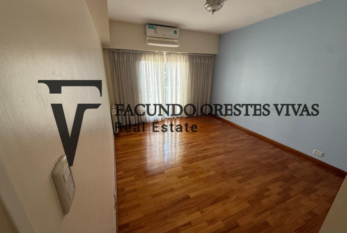 VENTA-DEPARTAMENTO-TRES AMBIENTES-COCHERA-COCHERA DE CORTESÍA-PILETA-LINIERS