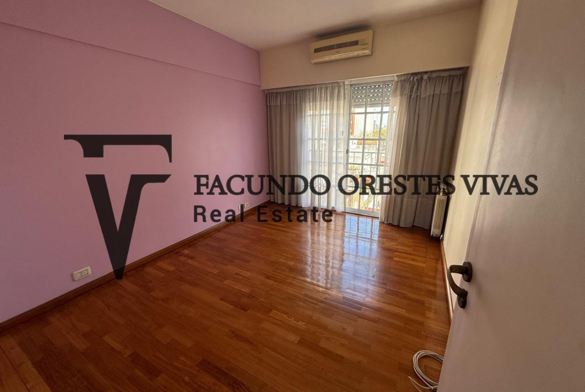 VENTA-DEPARTAMENTO-TRES AMBIENTES-COCHERA-COCHERA DE CORTESÍA-PILETA-LINIERS