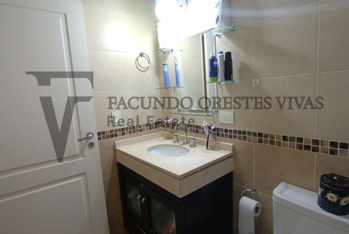 VENTA – PH – CUATRO AMBIENTES – LINIERS – COCHERA – PATIO