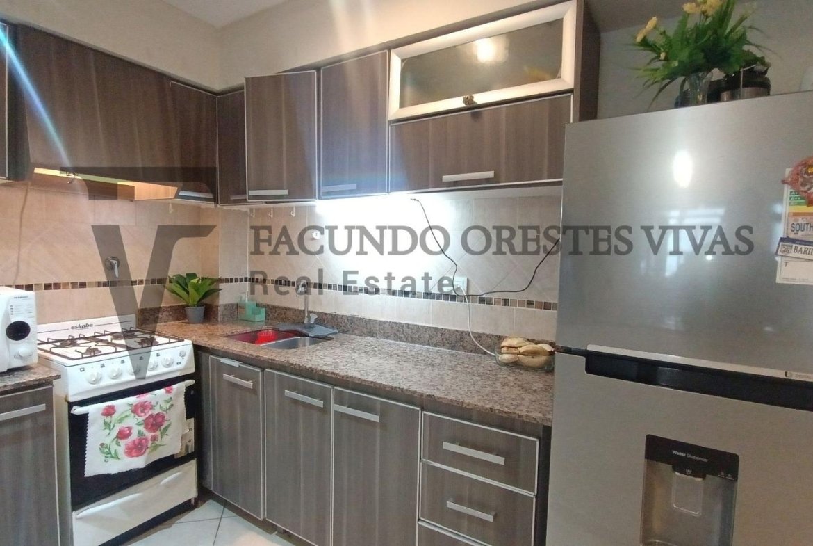 VENTA – PH – CUATRO AMBIENTES – LINIERS – COCHERA – PATIO