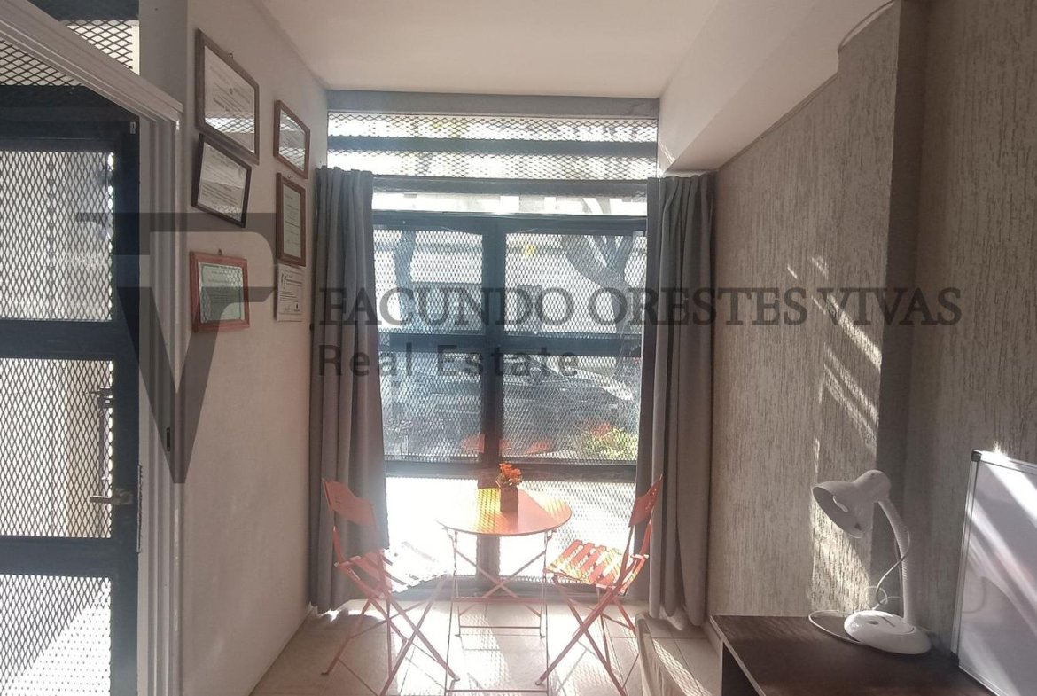 VENTA – PH – CUATRO AMBIENTES – LINIERS – COCHERA – PATIO