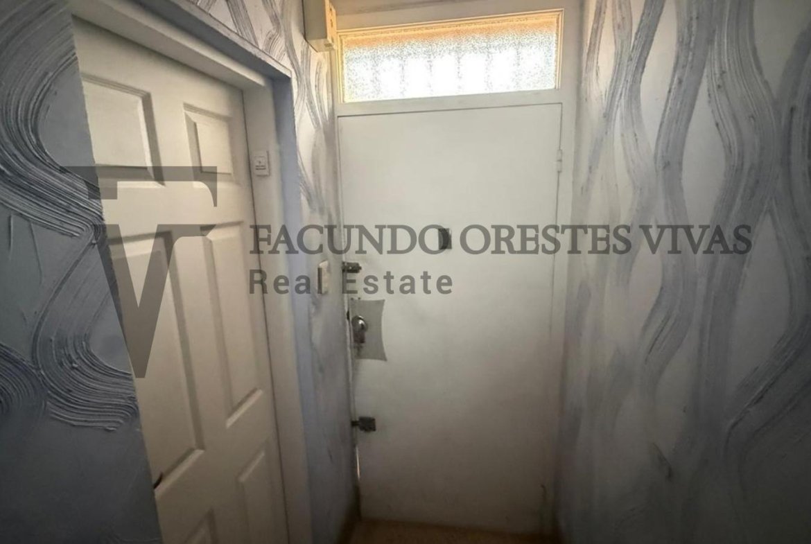 VENTA – CASA MULTIFAMILIAR – CINCO AMBIENTES – LOMAS DEL MIRADOR – COCHERA – PILETA – TERRAZA