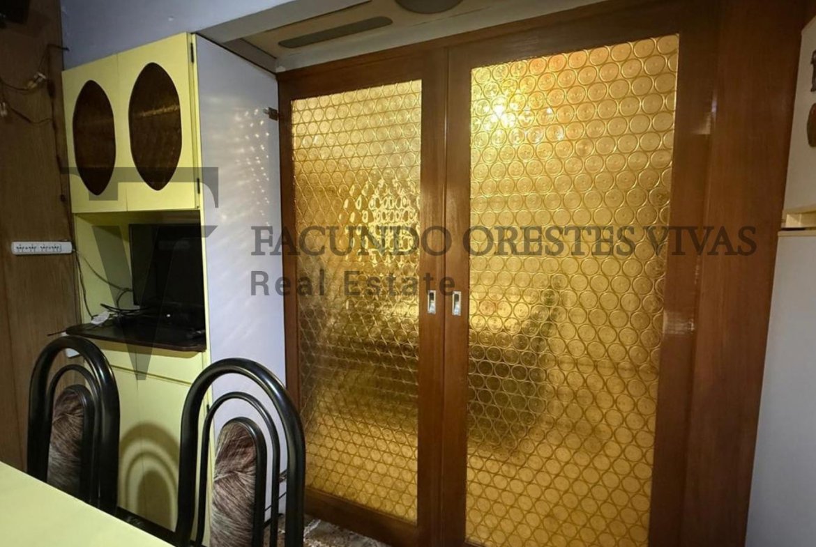 VENTA – CASA MULTIFAMILIAR – CINCO AMBIENTES – LOMAS DEL MIRADOR – COCHERA – PILETA – TERRAZA
