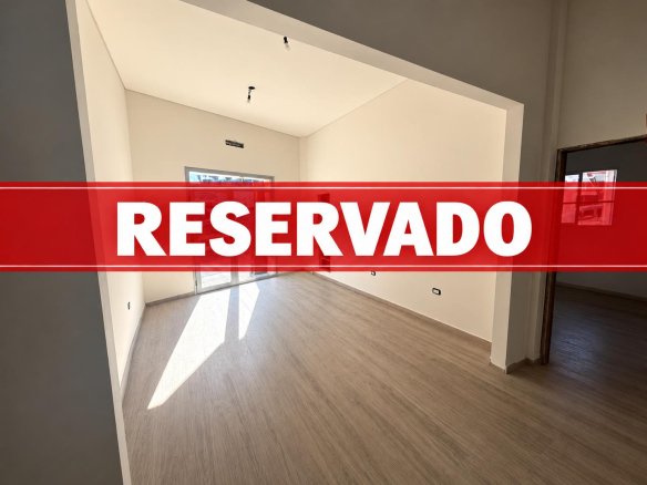 VENTA-PH-TRES AMBIENTES-FRENTE-SIN EXPENSAS-LINIERS