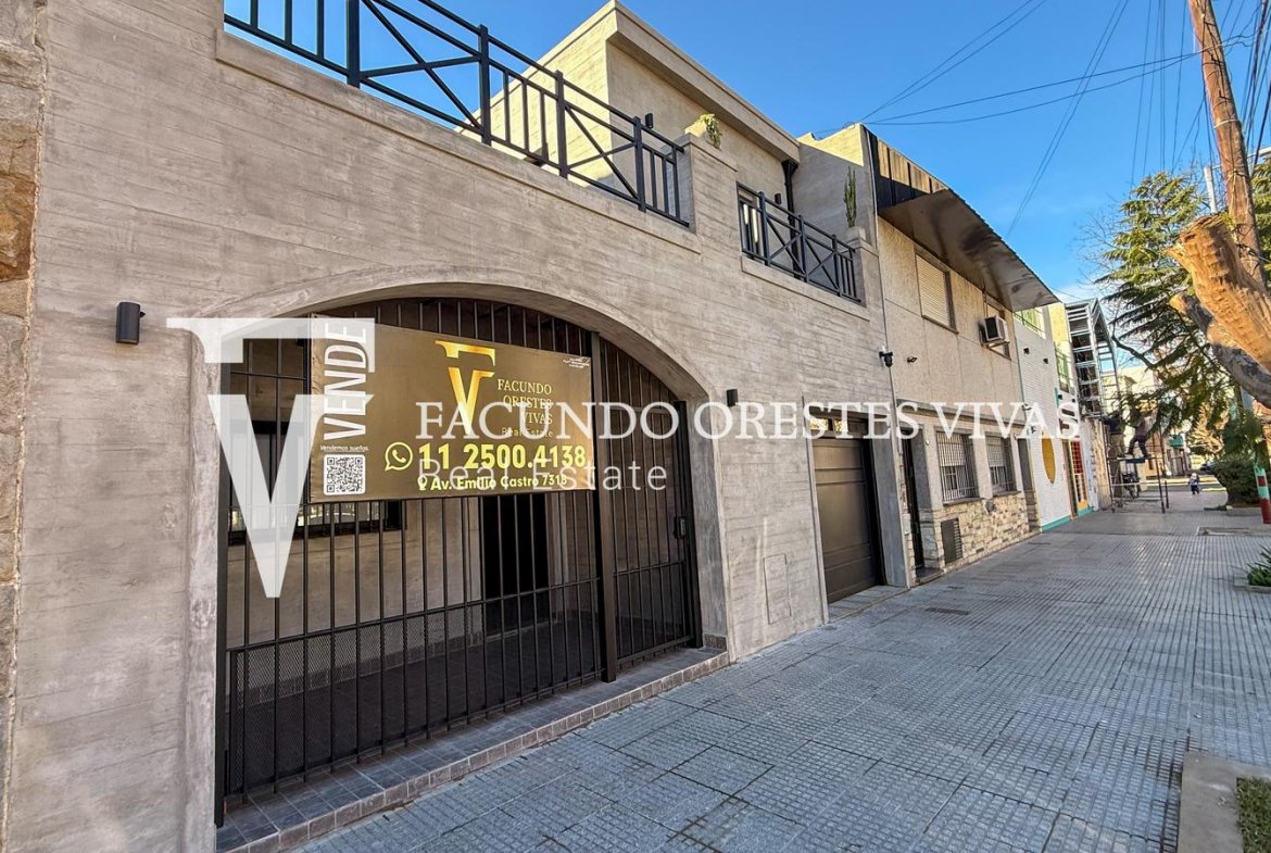 VENTA – CASA – SEIS AMBIENTES – JARDIN- PILETA -COCHERA- TERRAZA- LINIERS