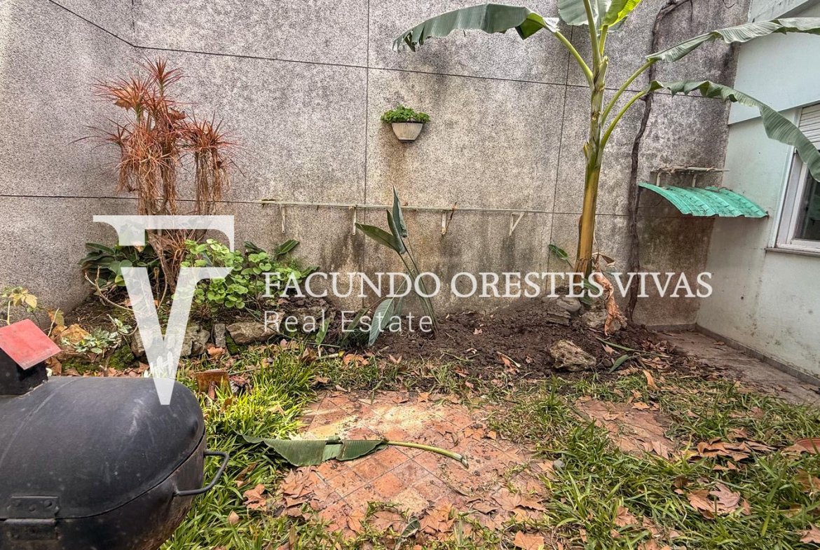 ALQUILER – CASA – LOCAL – IDEAL PARA EMPRENDIMIENTO – CUATRO AMBIENTES – AVENIDA – LINIERS