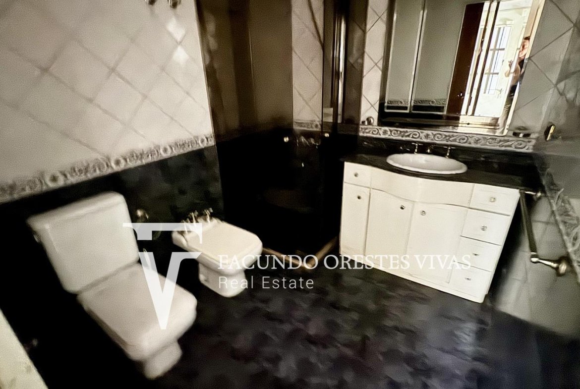 VENTA – CASA – 3 AMBIENTES – VILLA MADERO – PATIO – TERRAZA