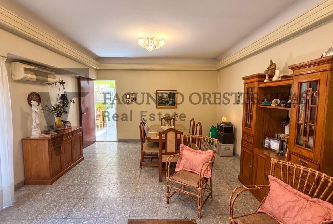 VENTA – CASA – CUATRO AMBIENTES – LINIERS – PATIO – TERRAZA