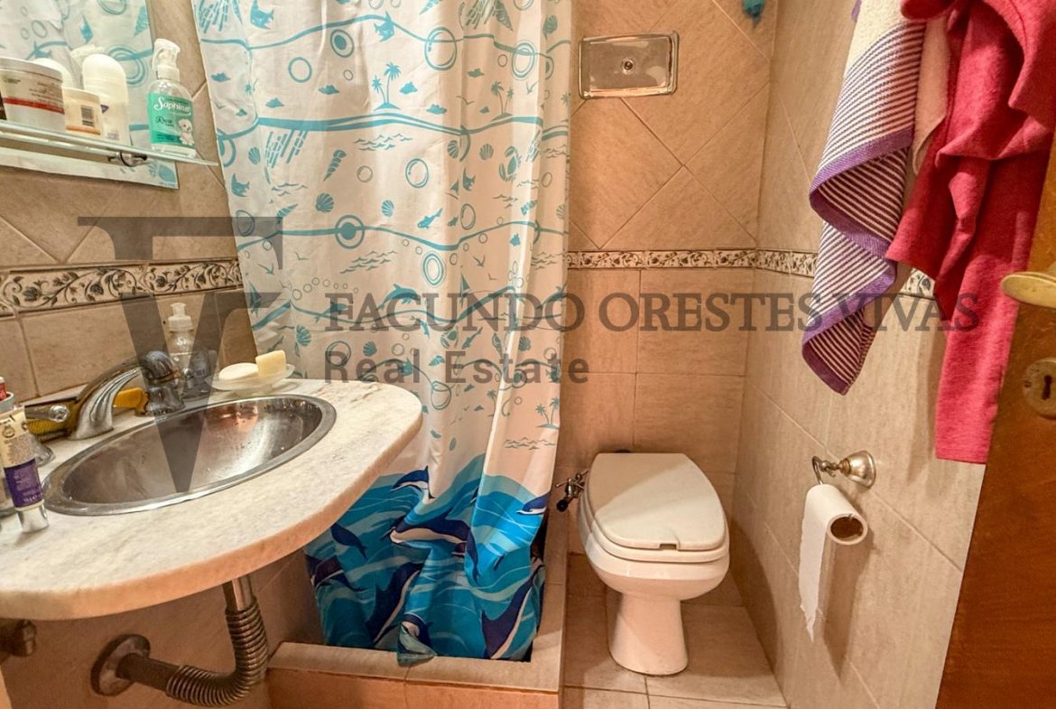 VENTA – CASA – CUATRO AMBIENTES – LINIERS – PATIO – TERRAZA