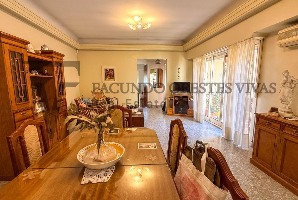 VENTA – CASA – CUATRO AMBIENTES – LINIERS – PATIO – TERRAZA