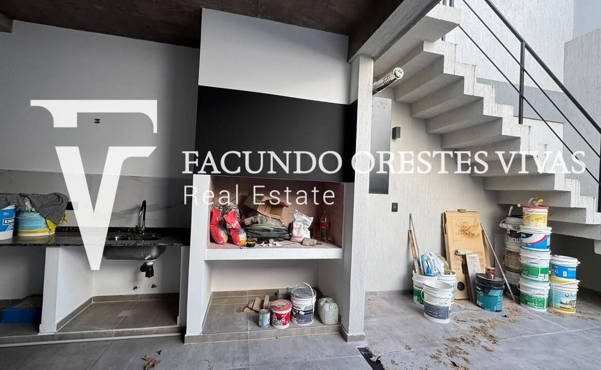 VENTA-PH-CUATRO AMBIENTES-A ESTRENAR-COCHERA-PARRILLA-BALCON-PATIO-MATADEROS