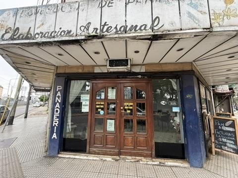 ALQUILER – LOCAL ESQUINA – DOBLE ENTRADA – PLANTA BAJA – CIUDADELA