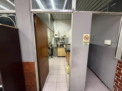 ALQUILER – LOCAL ESQUINA – DOBLE ENTRADA – PLANTA BAJA – CIUDADELA