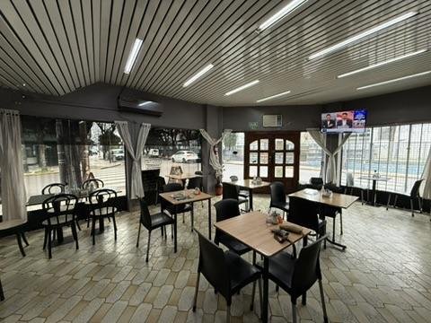 ALQUILER – LOCAL ESQUINA – DOBLE ENTRADA – PLANTA BAJA – CIUDADELA