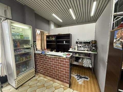 ALQUILER – LOCAL ESQUINA – DOBLE ENTRADA – PLANTA BAJA – CIUDADELA