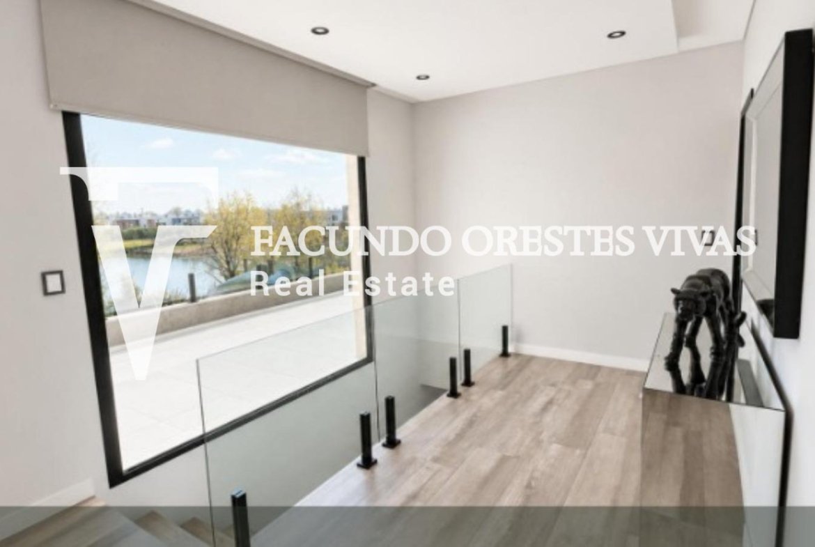 VENTA-CASA-SEIS AMBIENTES-PILETA-PARRILLA-VISTA AL LAGO-BARRIO PRIVADO-SEGURIDAD-ESCOBAR