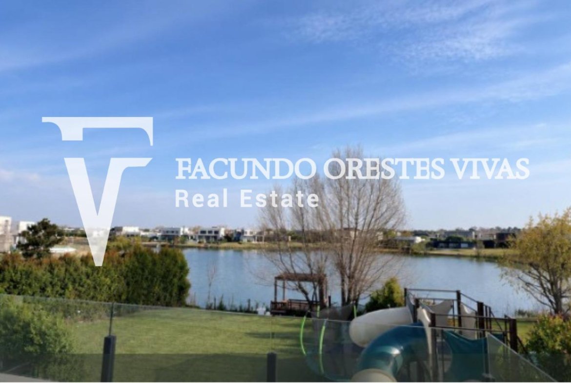 VENTA-CASA-SEIS AMBIENTES-PILETA-PARRILLA-VISTA AL LAGO-BARRIO PRIVADO-SEGURIDAD-ESCOBAR
