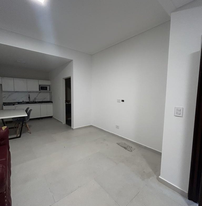 VENTA- MONOAMBIENTE -PLANTA BAJA-PATIO CERRADO-BARRIO NAÓN-MATADEROS