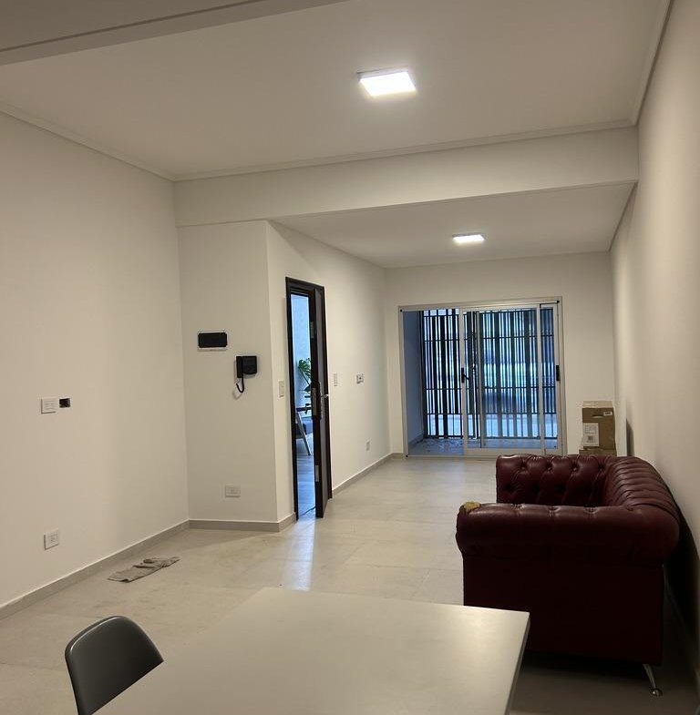 VENTA- MONOAMBIENTE -PLANTA BAJA-PATIO CERRADO-BARRIO NAÓN-MATADEROS