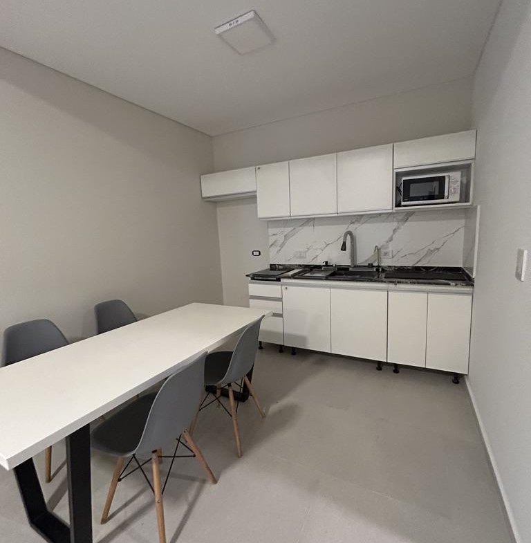 VENTA- MONOAMBIENTE -PLANTA BAJA-PATIO CERRADO-BARRIO NAÓN-MATADEROS